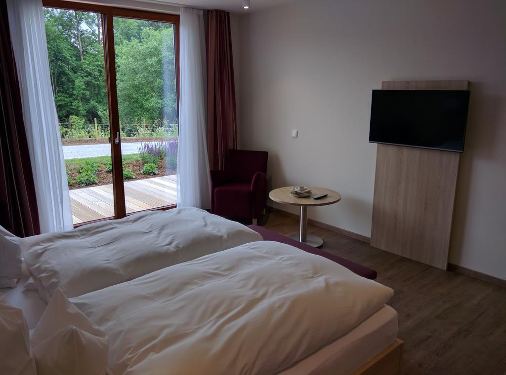 Hotel Zur-Borke Neuenrade Extérieur photo