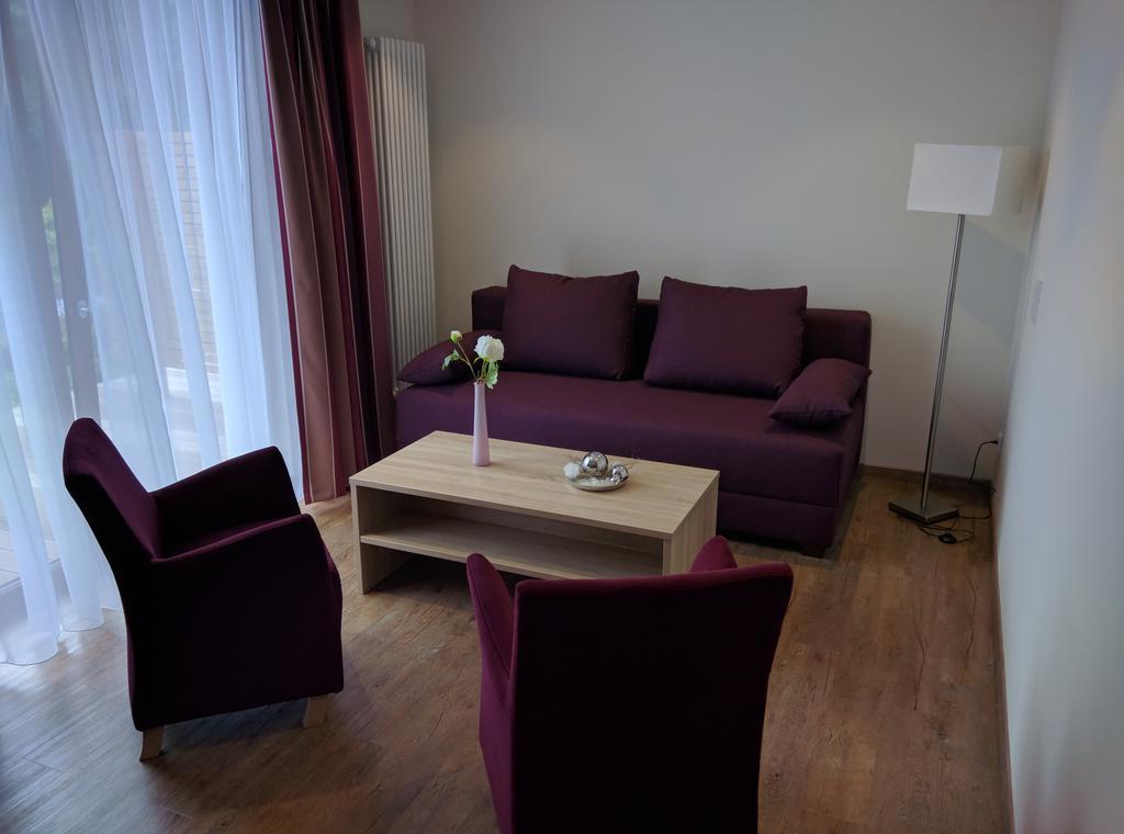 Hotel Zur-Borke Neuenrade Extérieur photo