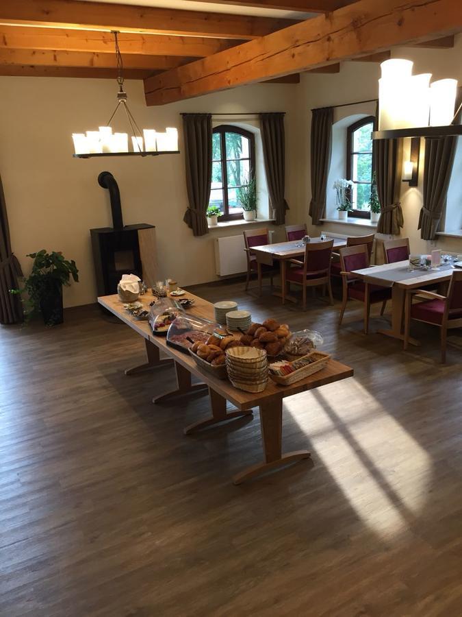 Hotel Zur-Borke Neuenrade Extérieur photo